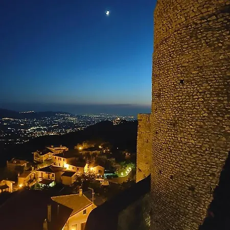 G-house * Rocca di Cave
